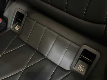 Mercedes-Benz EQE Exclusive Luxury