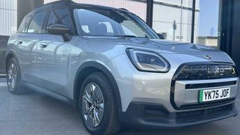 MINI Countryman SE Classic