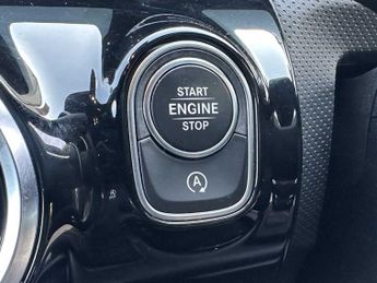 Mercedes-Benz Cla AMG Line