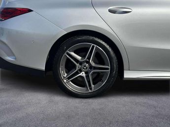 Mercedes-Benz Cla AMG Line