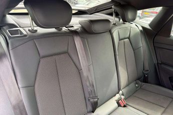 Audi Q4 S Line