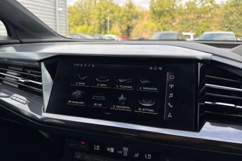 Audi Q4 S Line