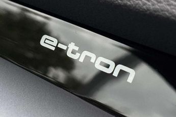 Audi E-Tron 