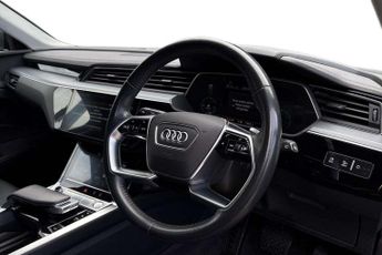 Audi E-Tron 