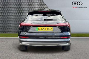 Audi E-Tron 