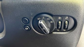 MINI Hatchback Cooper S Level 1