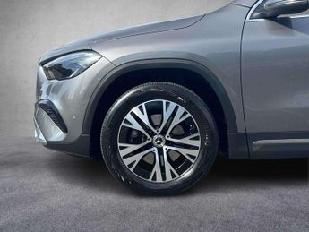 Mercedes-Benz GLA Sport