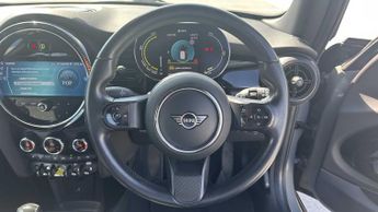 MINI Hatchback Cooper S Level 2