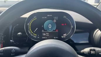 MINI Hatchback Cooper S Level 2