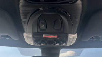 MINI Hatchback Cooper S Level 2