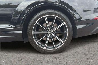 Audi Q7 Black Edition