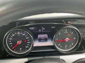 Mercedes-Benz E Class SE