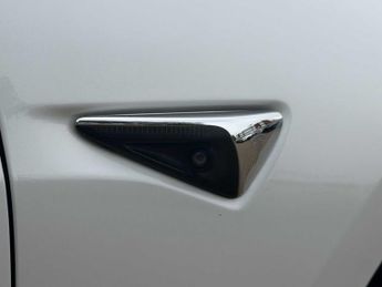Tesla Model 3 Long Range