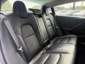Tesla Model 3 Long Range