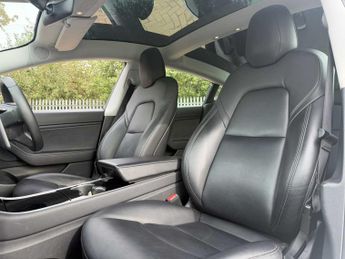 Tesla Model 3 Long Range
