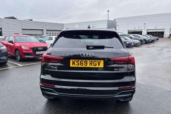 Audi Q3 S Line