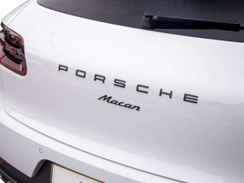 Porsche Macan 