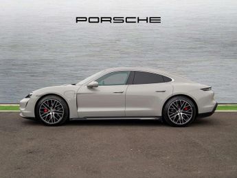Porsche Taycan 