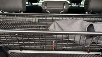 Land Rover Defender X-Dynamic HSE