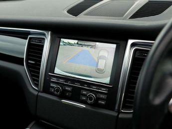 Porsche Macan Models 