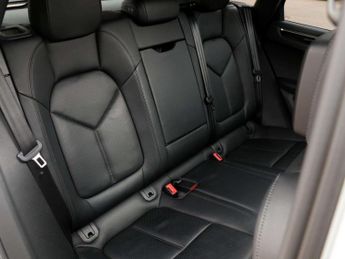 Porsche Macan Models 