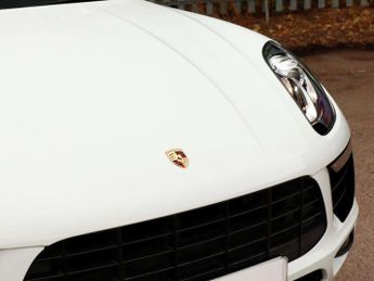 Porsche Macan Models 