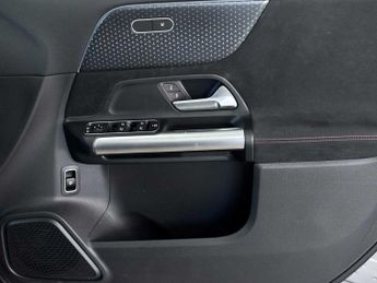 Mercedes-Benz EQA Urban Edition