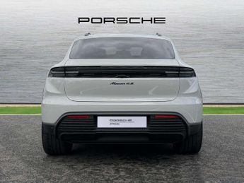 Porsche Macan Electric Estate 