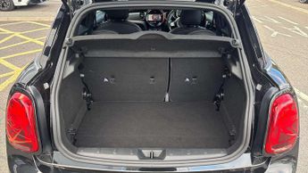 MINI Hatchback Cooper Exclusive