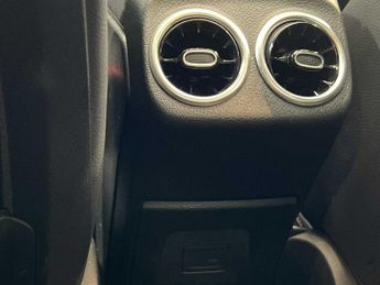 Mercedes-Benz Cla AMG Line