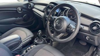 MINI Hatchback Cooper Classic