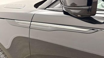 Land Rover Range Rover Velar Dynamic SE
