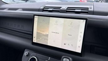Land Rover Defender X-Dynamic HSE