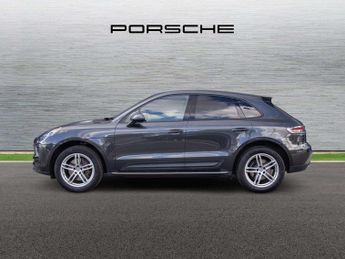 Porsche Macan Estate 