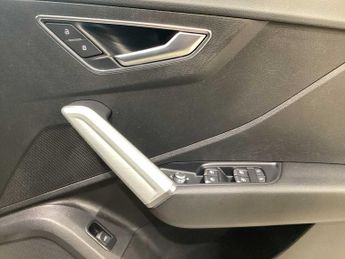 Audi Q2 S Line