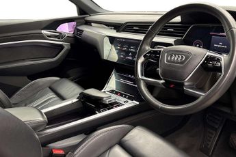 Audi E-Tron Black Edition