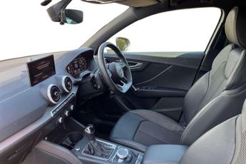 Audi Q2 S Line