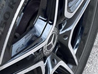 Mercedes-Benz GLA AMG Line
