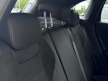 Mercedes-Benz GLA AMG Line