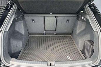 Audi Q4 S Line