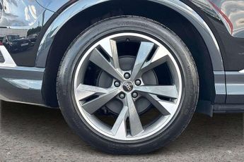 Audi Q4 S Line