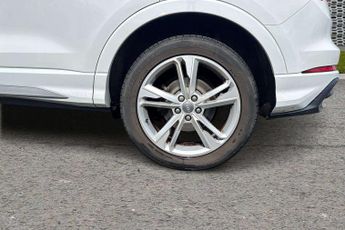 Audi Q3 S Line