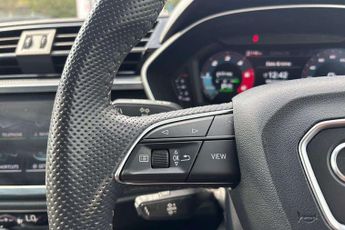 Audi Q3 S Line