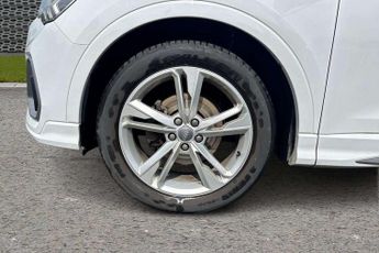 Audi Q3 S Line