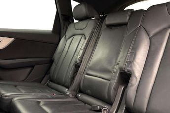 Audi Q7 S Line