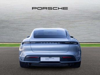 Porsche Taycan 