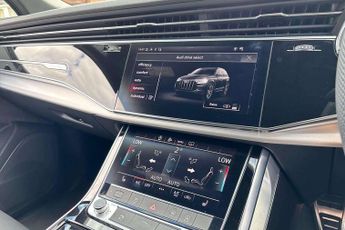 Audi Q7 S Line