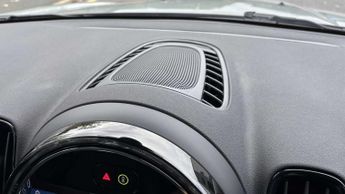 MINI Countryman Cooper S E Classic