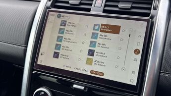 Land Rover Discovery R-Dynamic SE