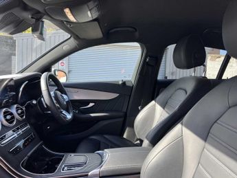 Mercedes-Benz Glc Coupe AMG Line